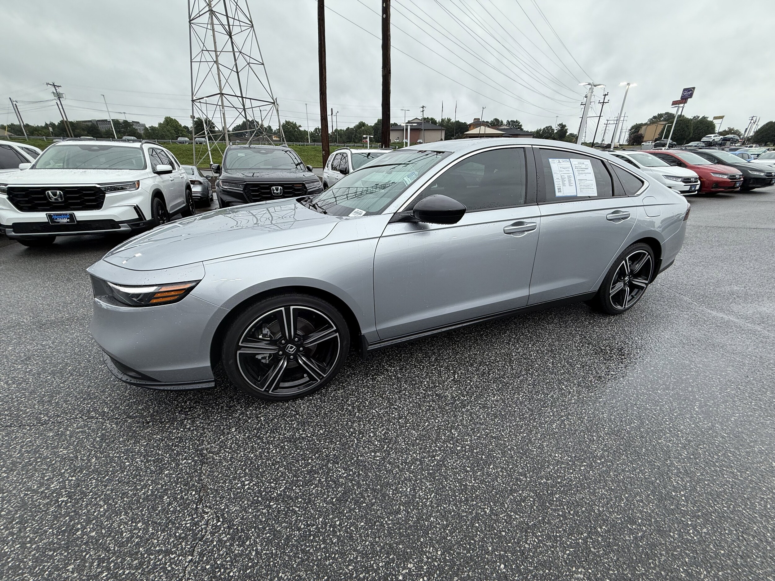 2025 Honda Accord Hybrid Sport photo 2
