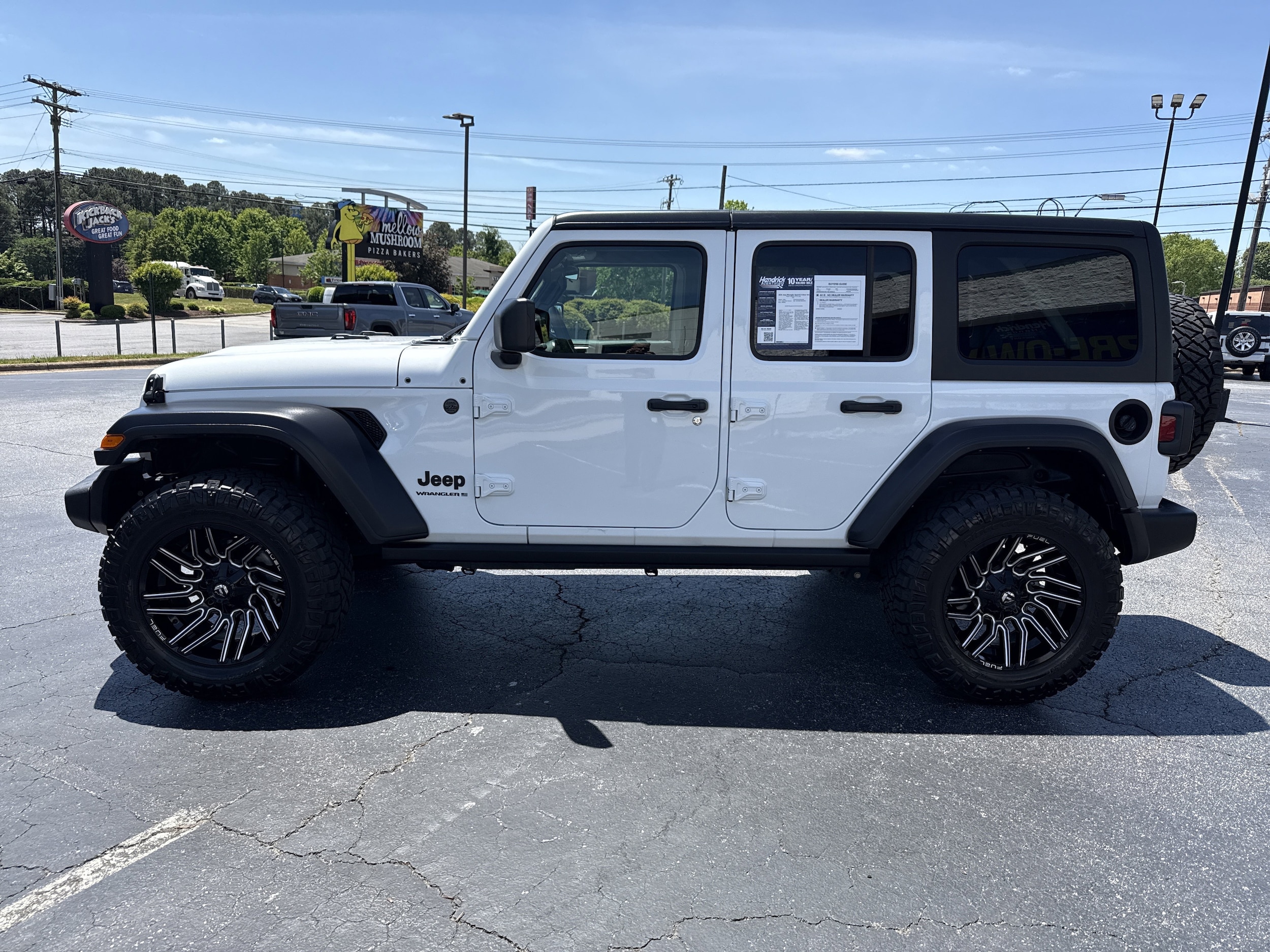 2024 Jeep Wrangler Sport photo 5