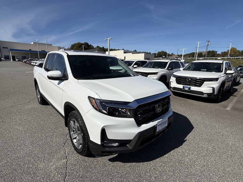 New 2026 Honda Ridgeline RTL Truck Crew Cab