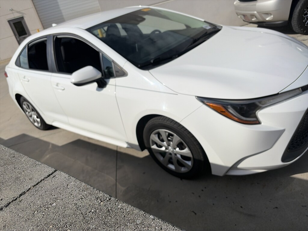 Used 2020 Toyota Corolla LE Sedan
