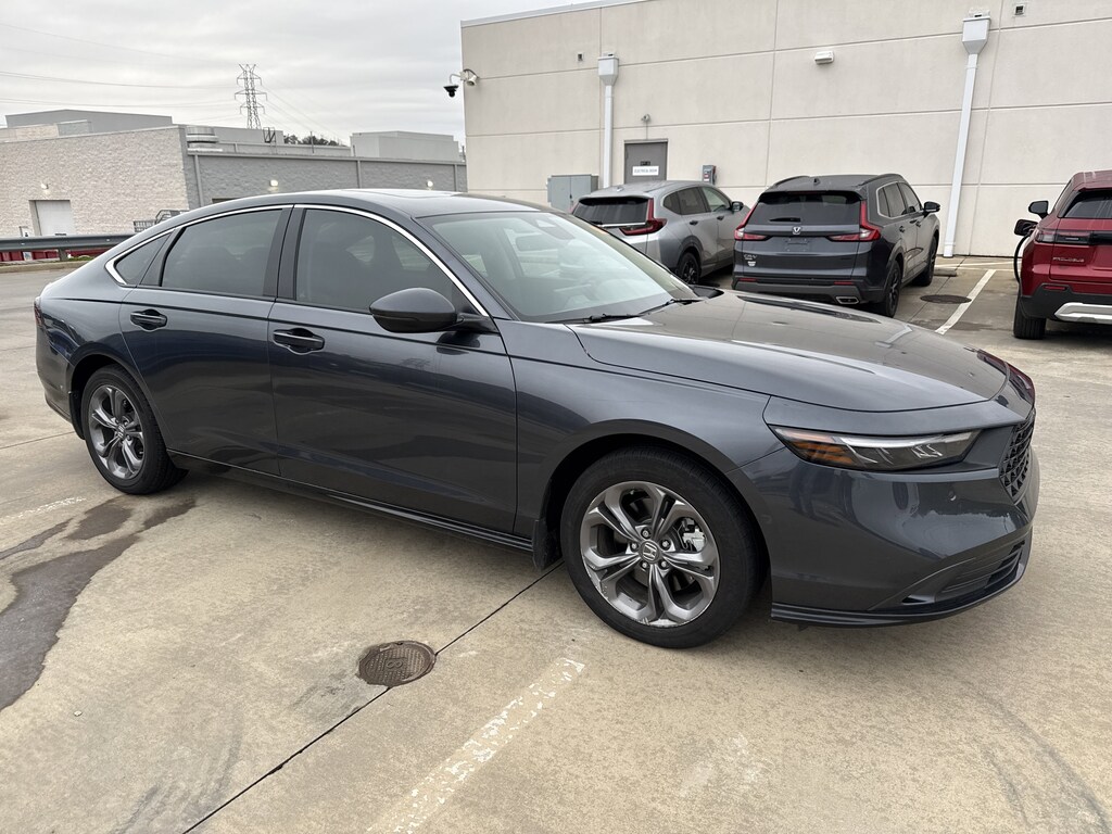 Certified 2023 Honda Accord Hybrid EX-L w/BSI Sedan