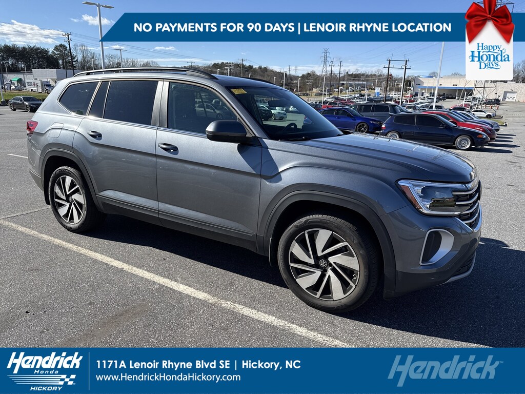 Used 2024 Volkswagen Atlas 2.0T SE w/Technology SUV