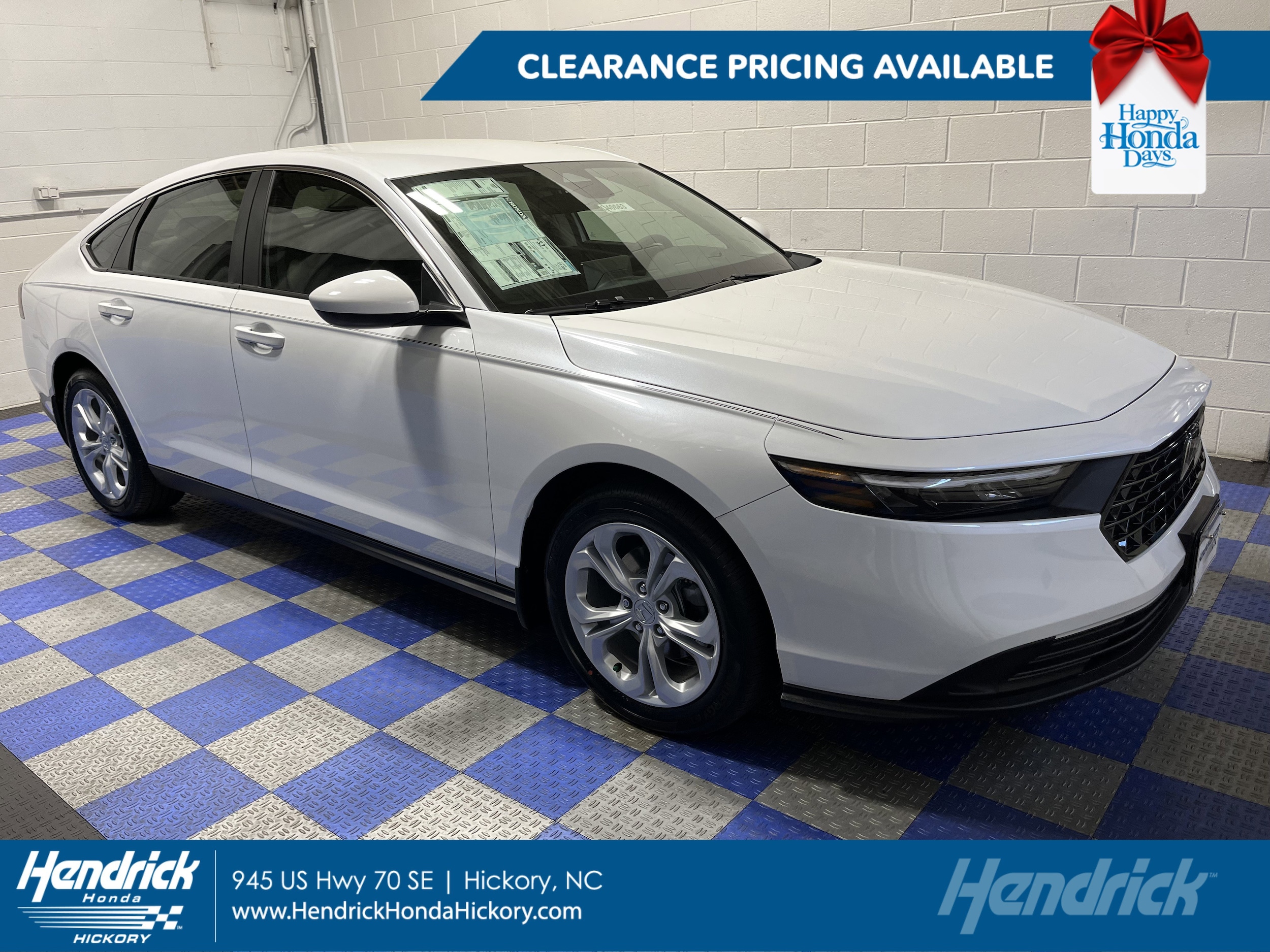 2025 Honda Accord LX's photo