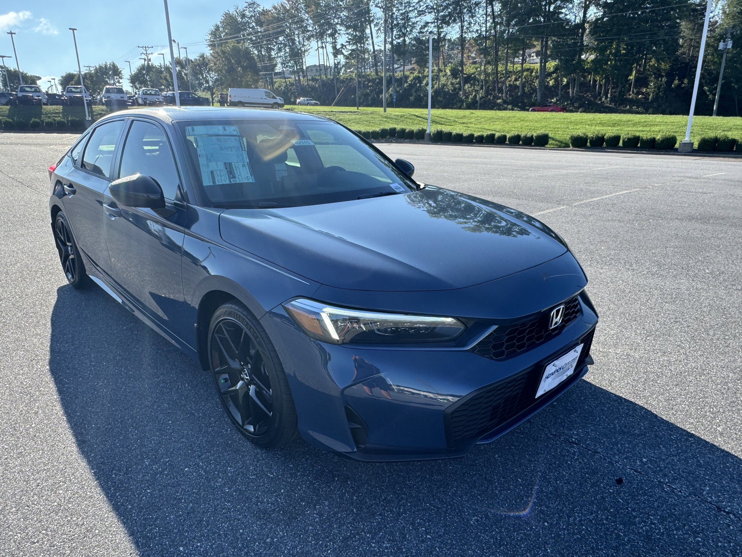 2026 Honda Civic Hybrid Sport photo 2