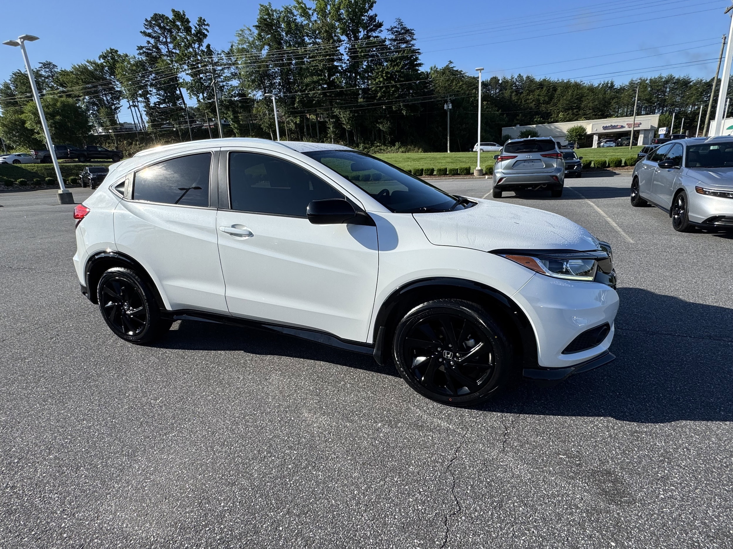 Certified 2022 Honda HR-V Sport with VIN 3CZRU6H15NM769412 for sale in Hickory, NC