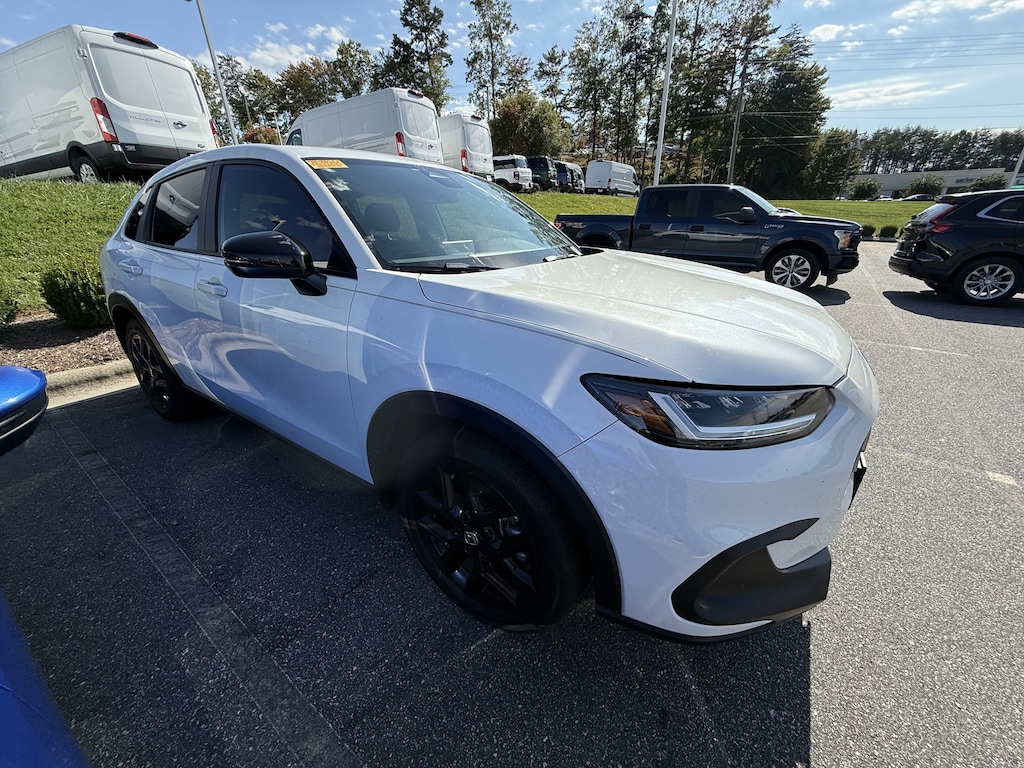 Used 2024 Honda HR-V Sport w/BSI SUV