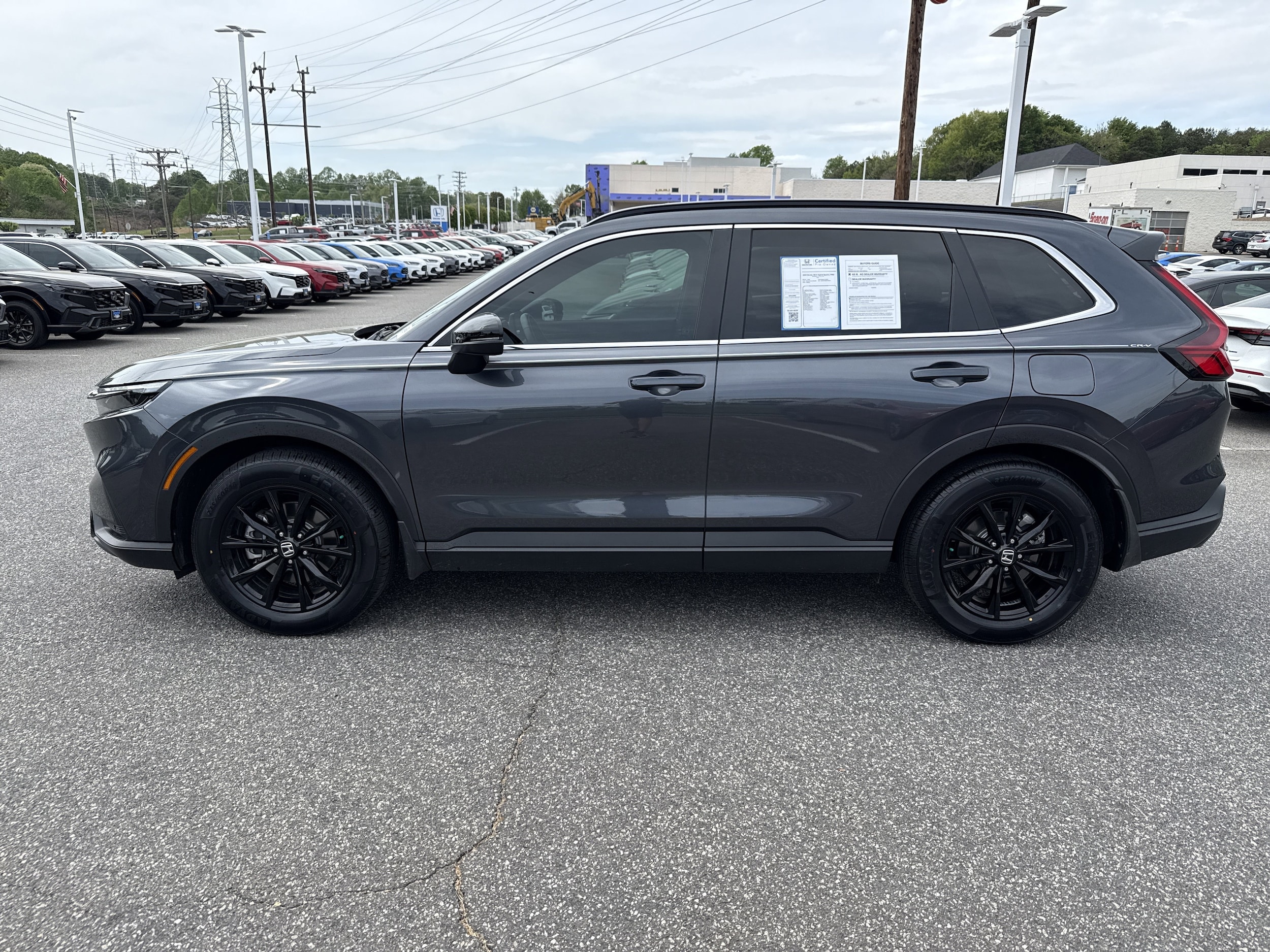 2025 Honda CR-V Hybrid Sport-L photo 6