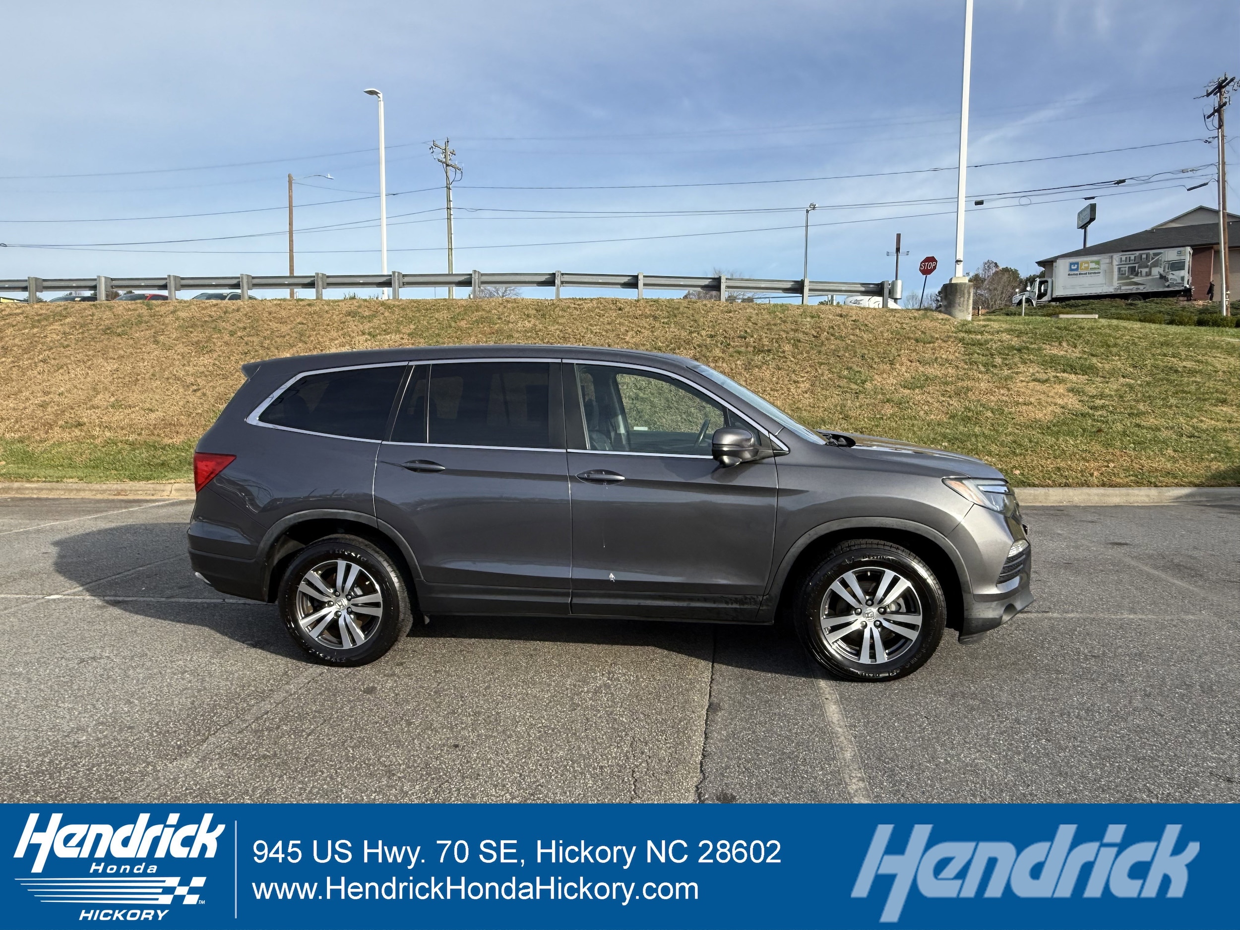 2018 Honda Pilot EX-L's photo