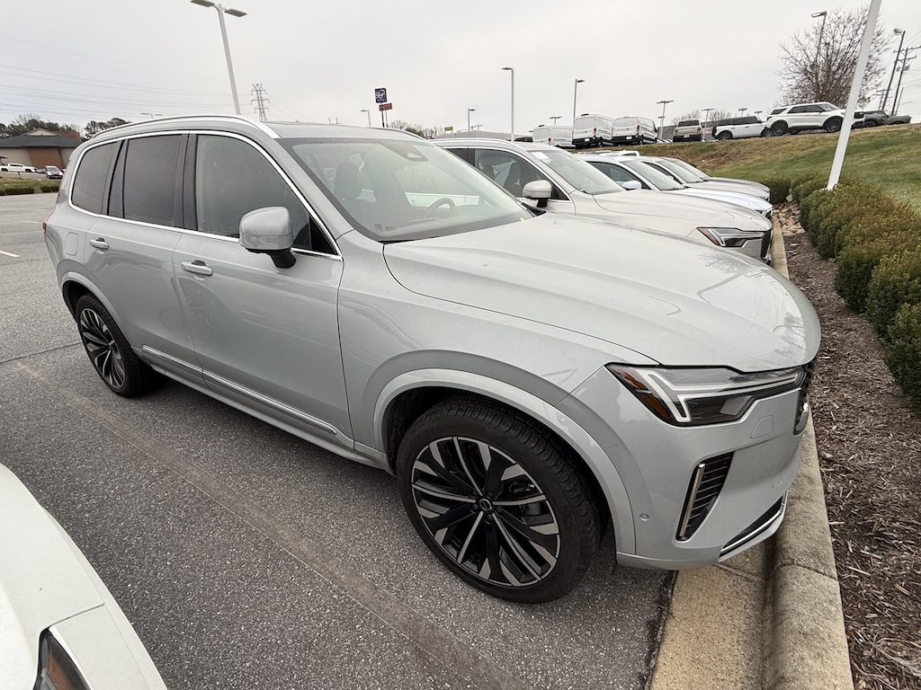 Used 2025 Volvo XC90 B6 (2025.5) Plus 7-Seater SUV