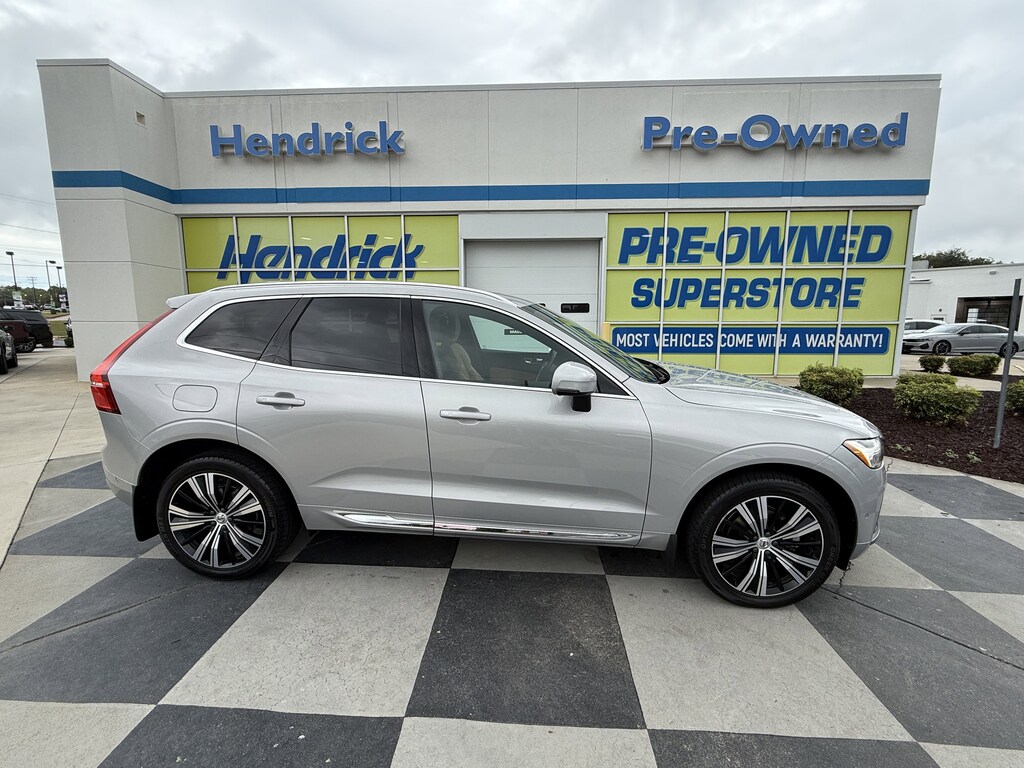 Used 2022 Volvo XC60 B5 FWD Inscription SUV