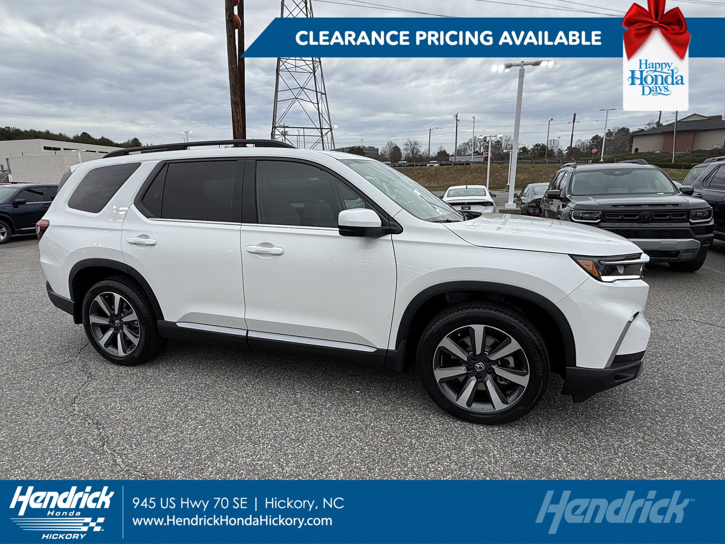 2025 Honda Pilot Touring's photo