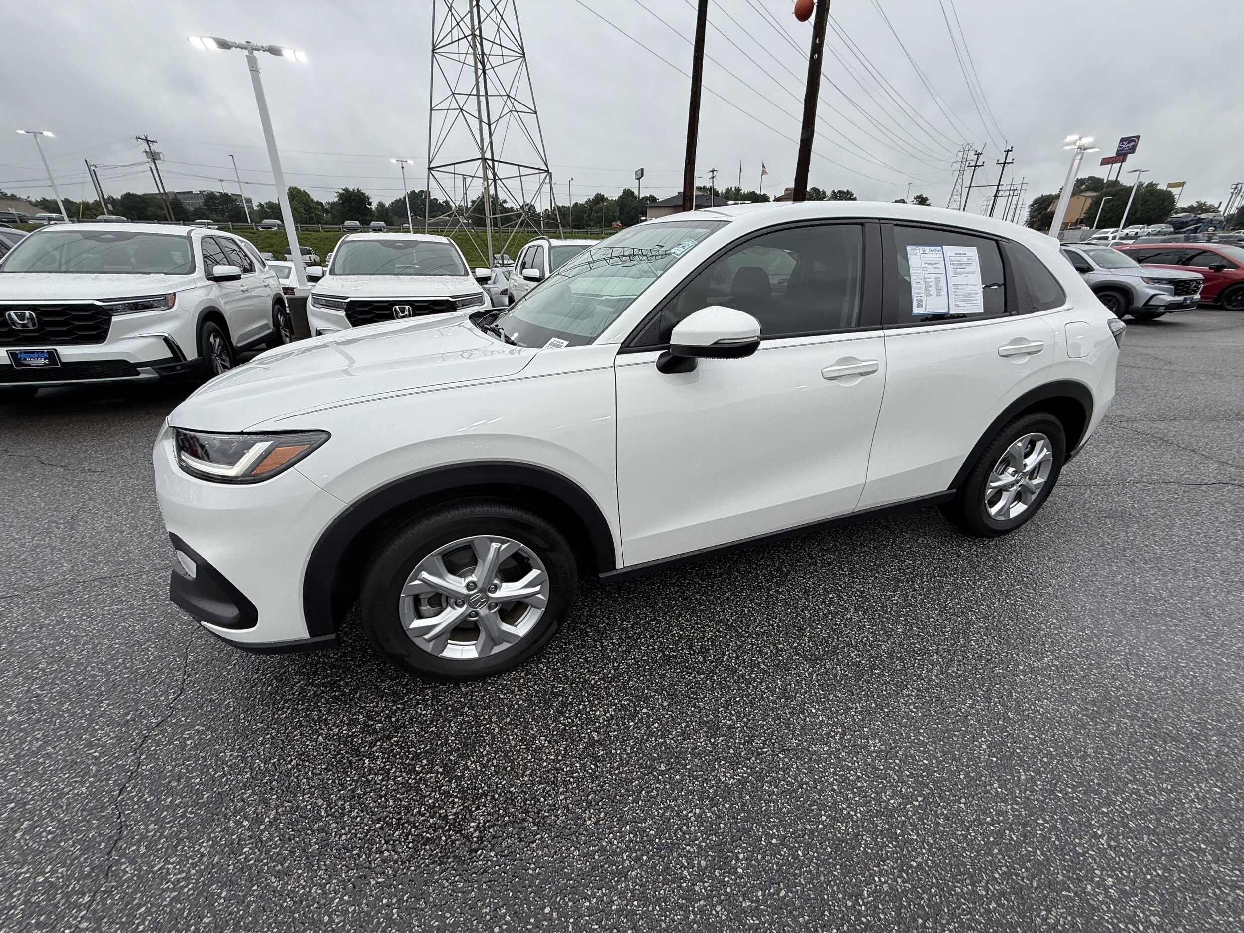 2025 Honda HR-V LX 2WD photo 3