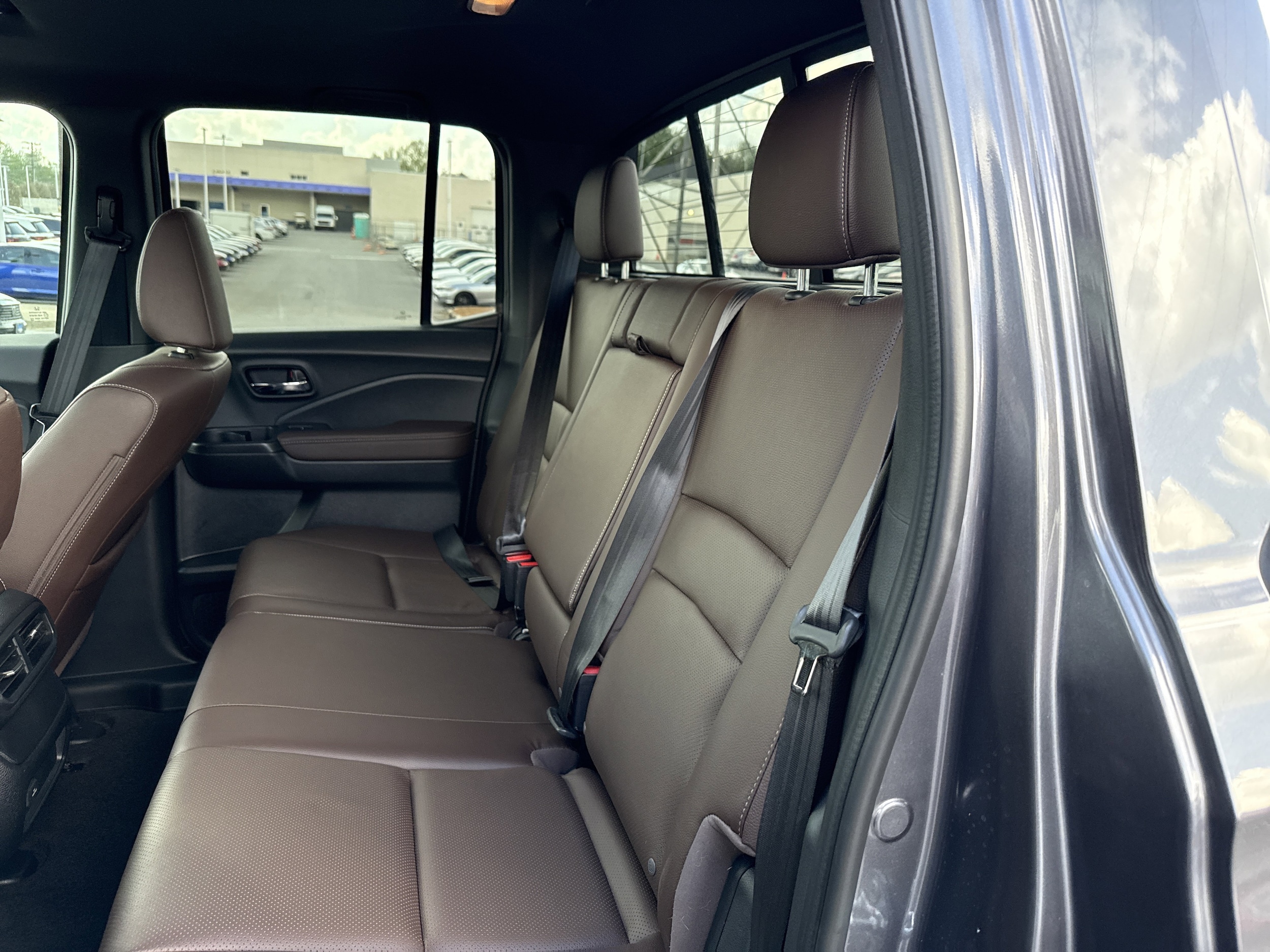 2024 Honda Ridgeline RTL photo 6