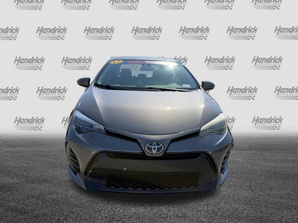 Used 2017 Toyota Corolla SE Sedan