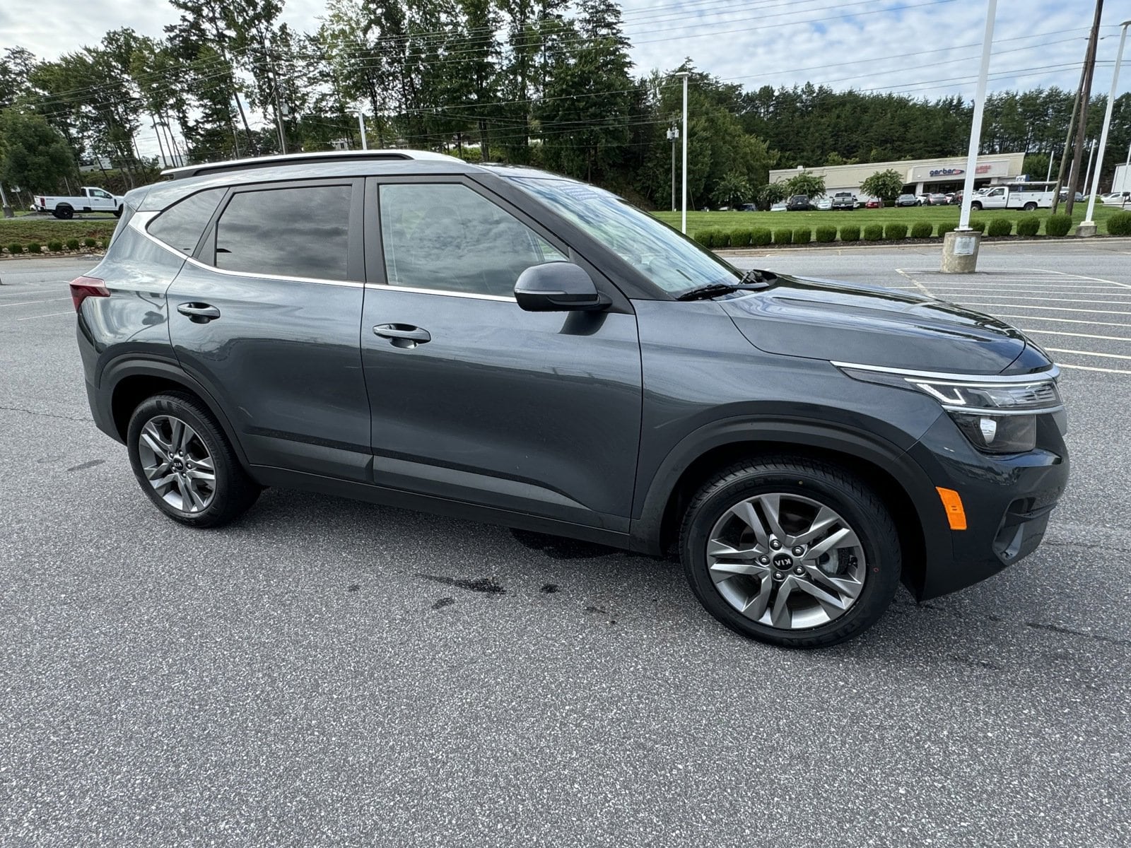 Used 2021 Kia Seltos S with VIN KNDEU2AA4M7228903 for sale in Hickory, NC