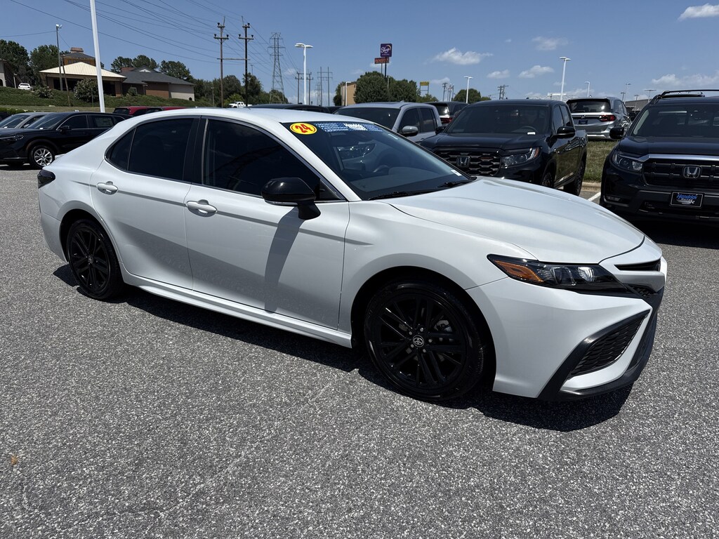 Used 2024 Toyota Camry SE Sedan