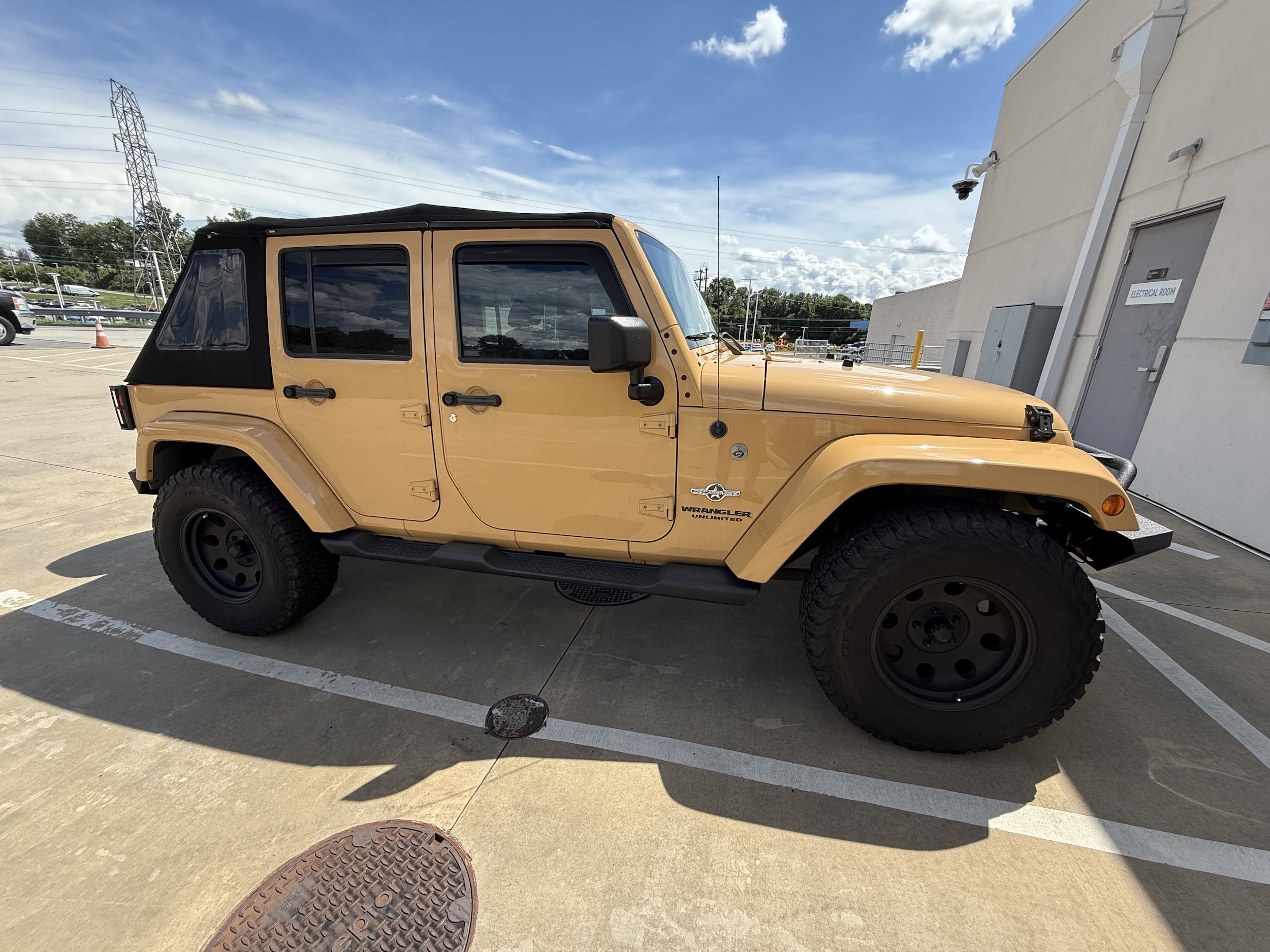 2013 Jeep Wrangler Unlimited Sport