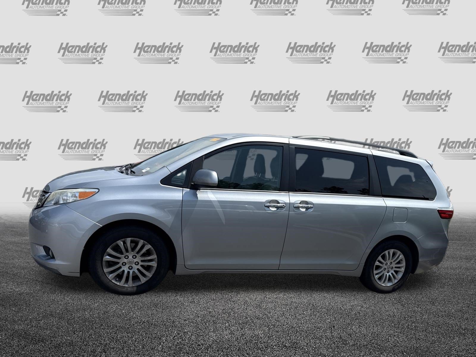 Toyota Sienna XLE