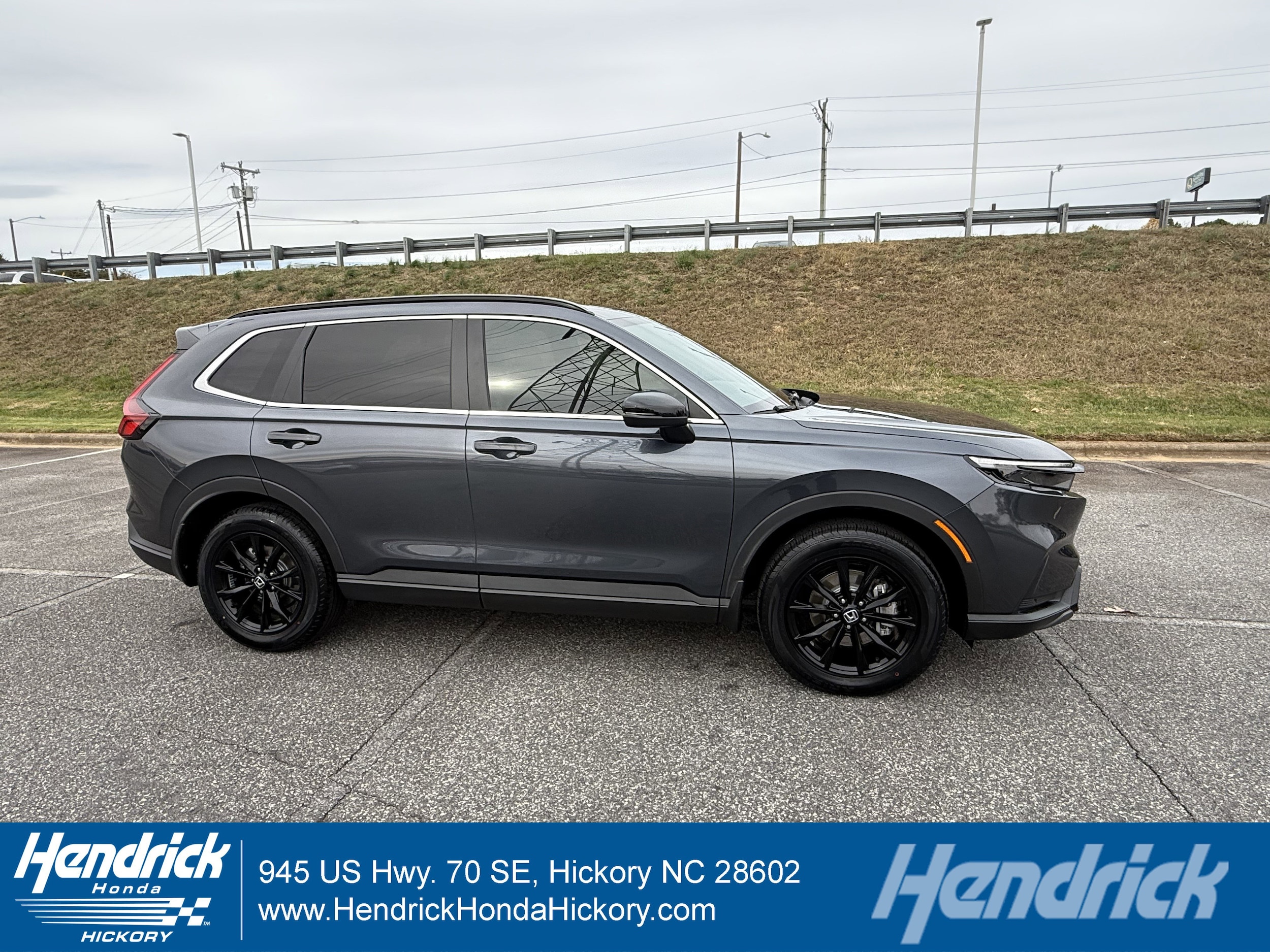 2024 Honda CR-V Sport-L's photo