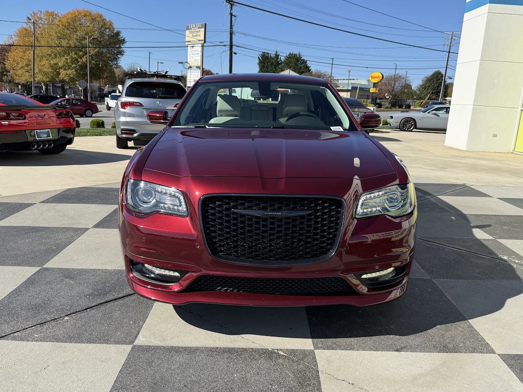 Used 2023 Chrysler 300 Touring L Sedan