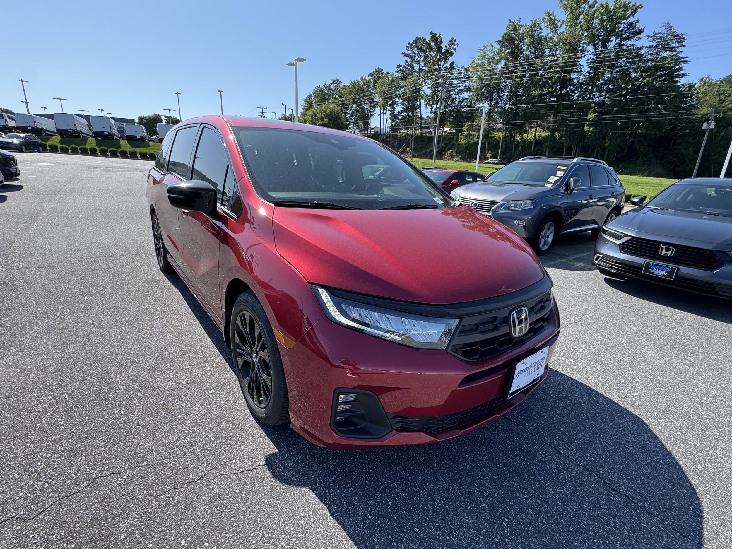 2026 Honda Odyssey photo 3