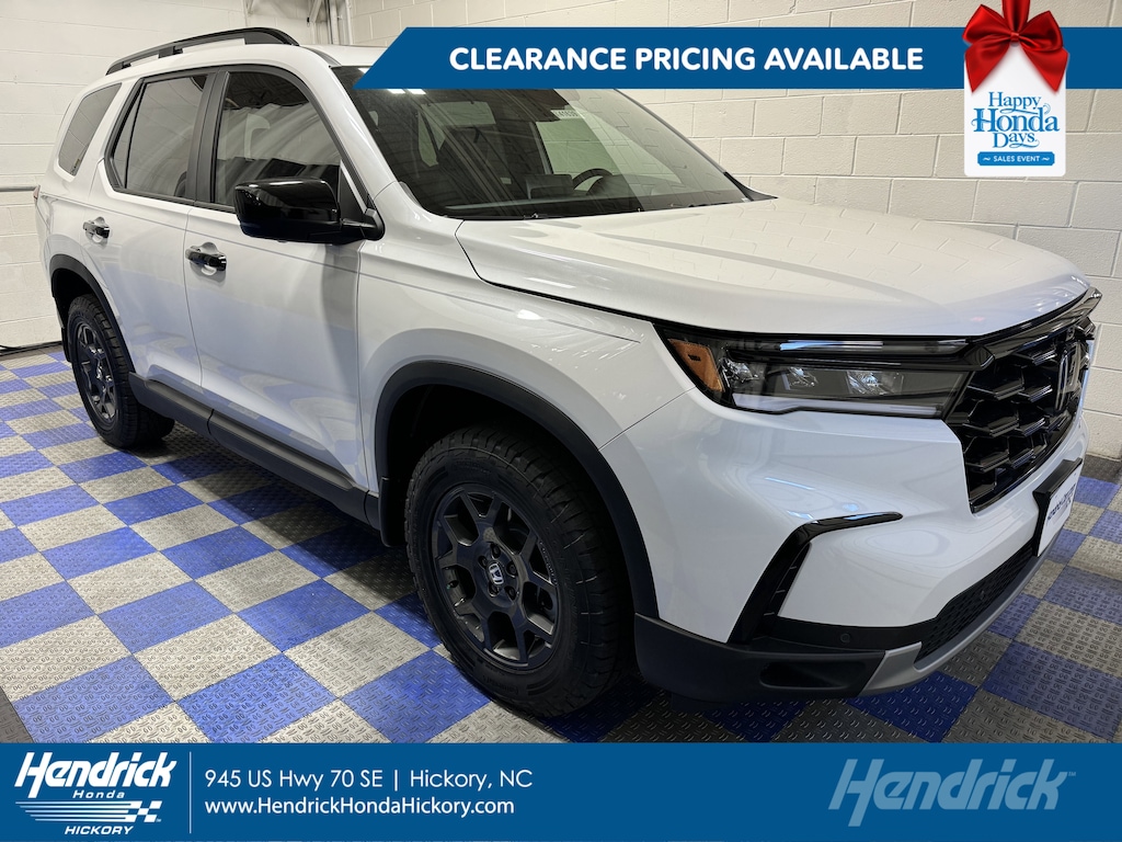 New 2025 Honda Pilot TrailSport SUV