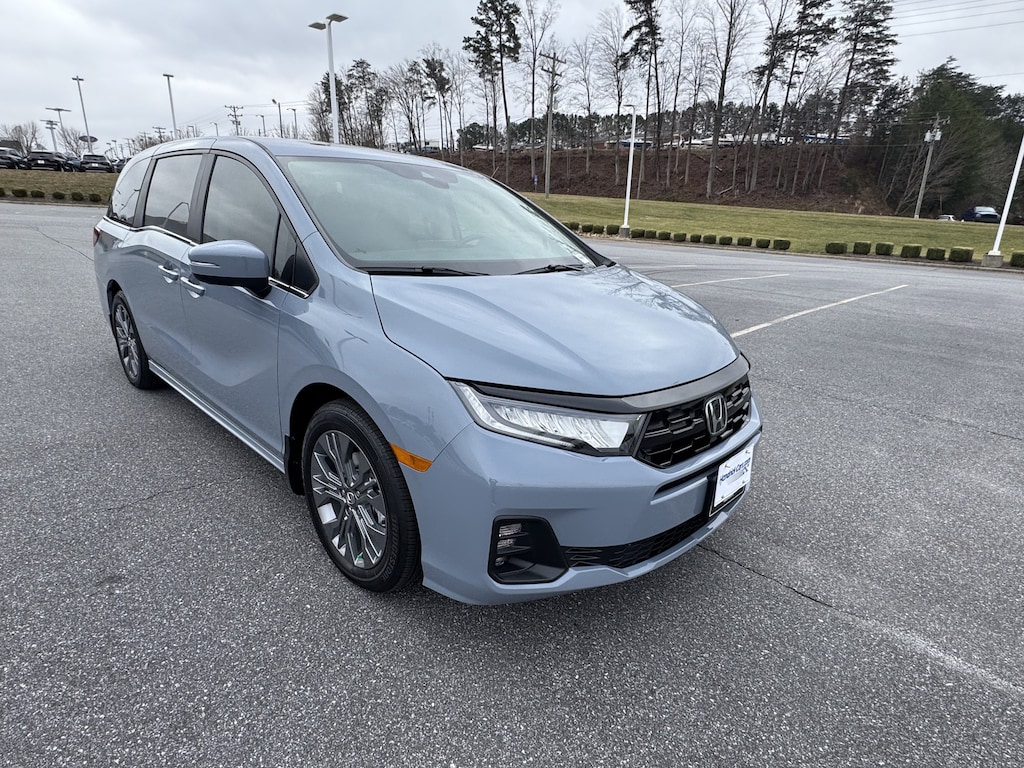 New 2026 Honda Odyssey Touring Van Passenger