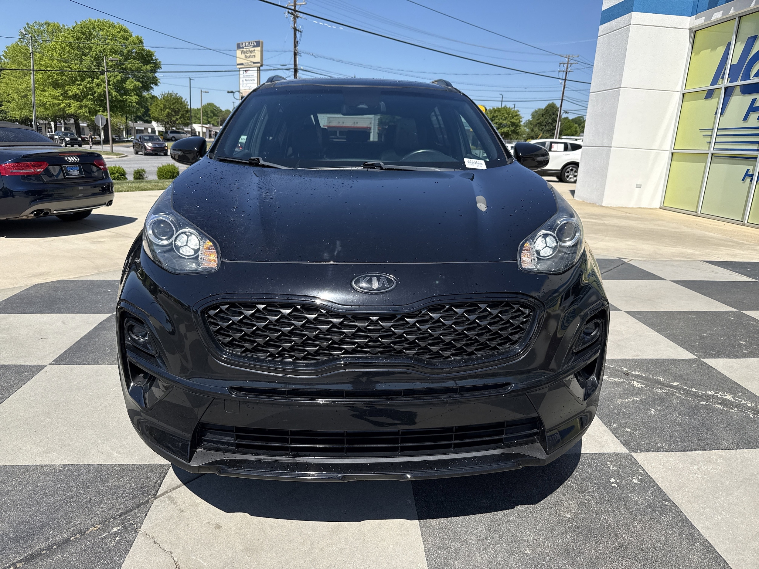 2022 Kia Sportage Nightfall photo 2