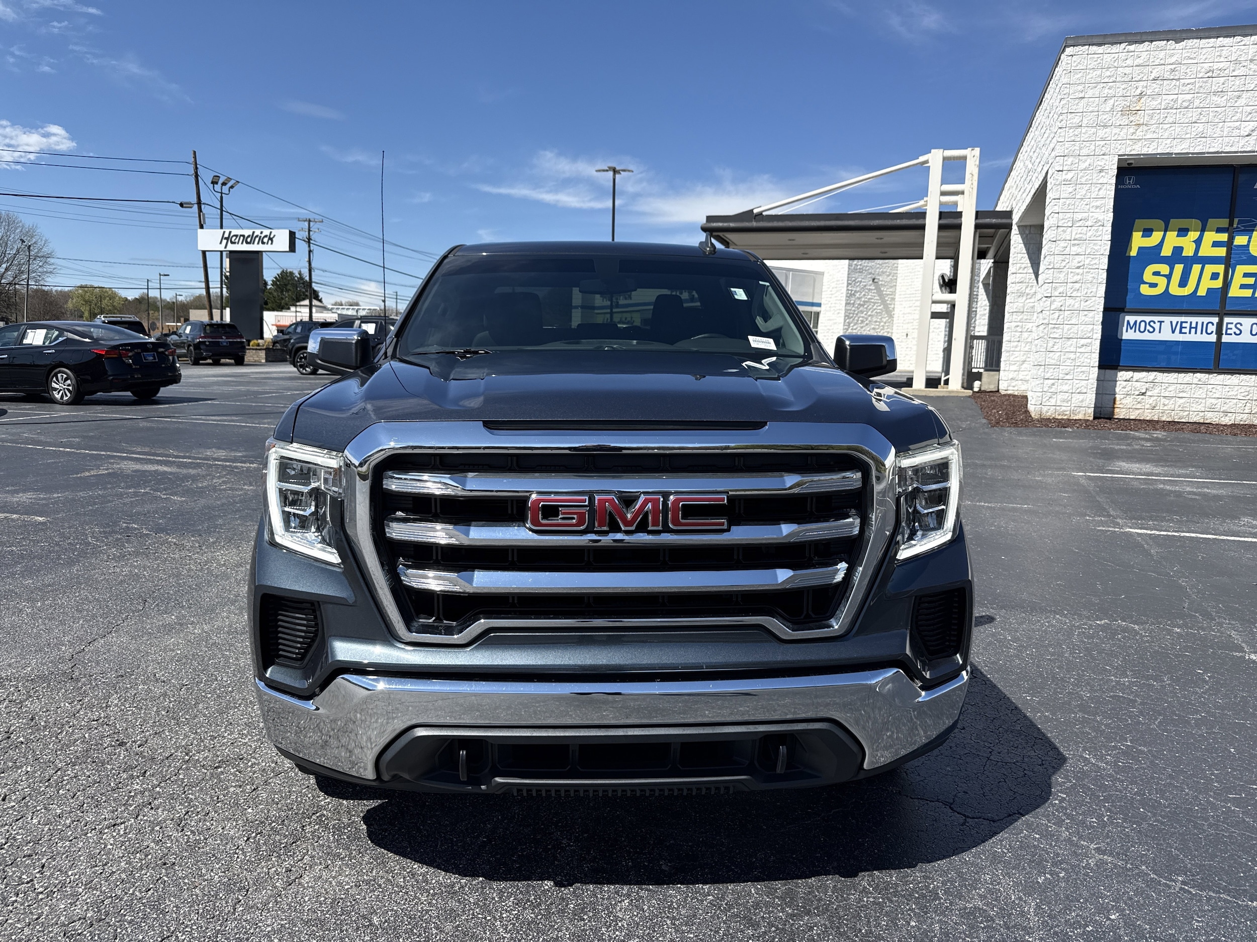 2021 GMC Sierra 1500 SLE photo 2
