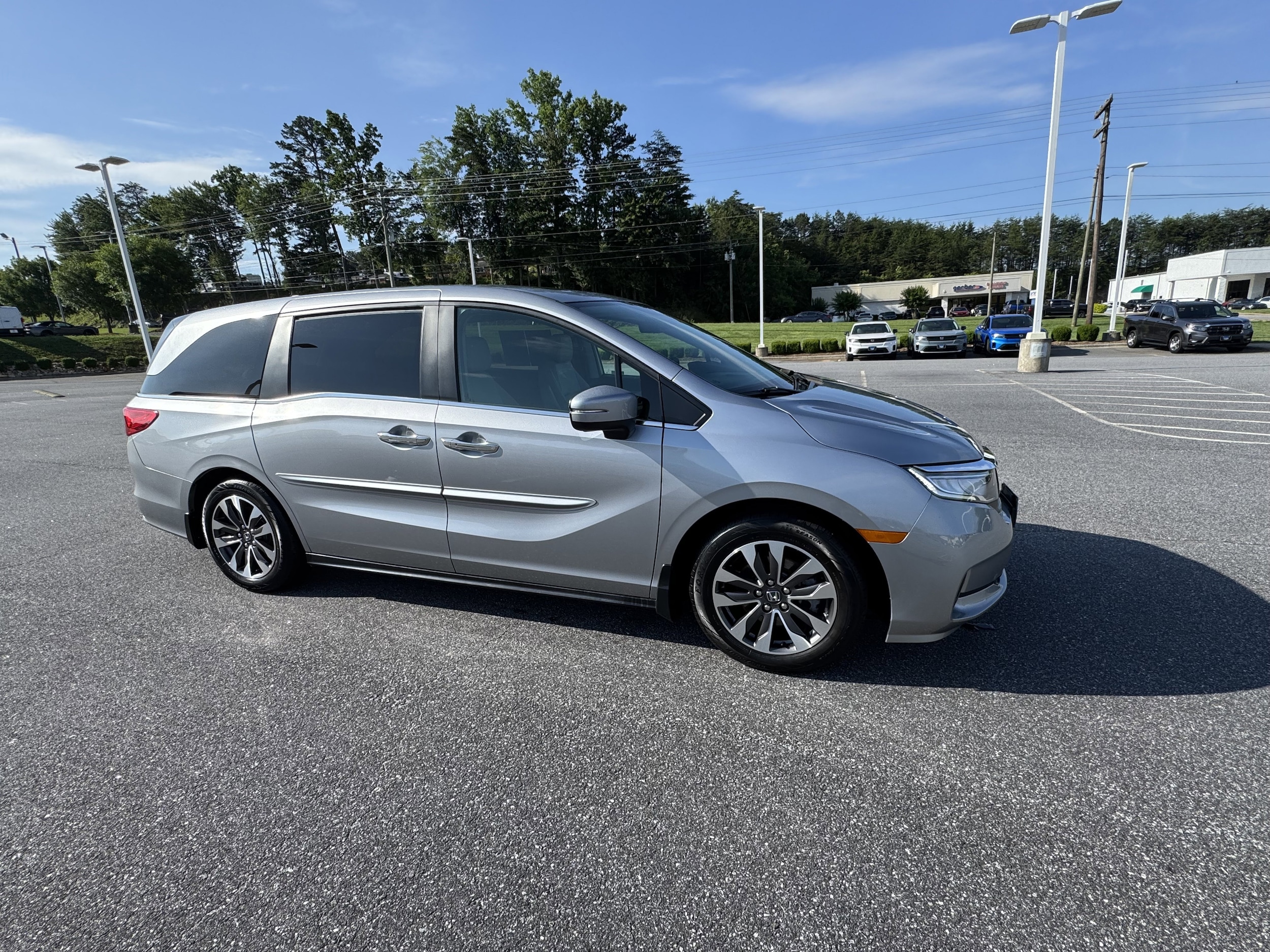 Certified 2022 Honda Odyssey EX-L with VIN 5FNRL6H78NB012182 for sale in Hickory, NC