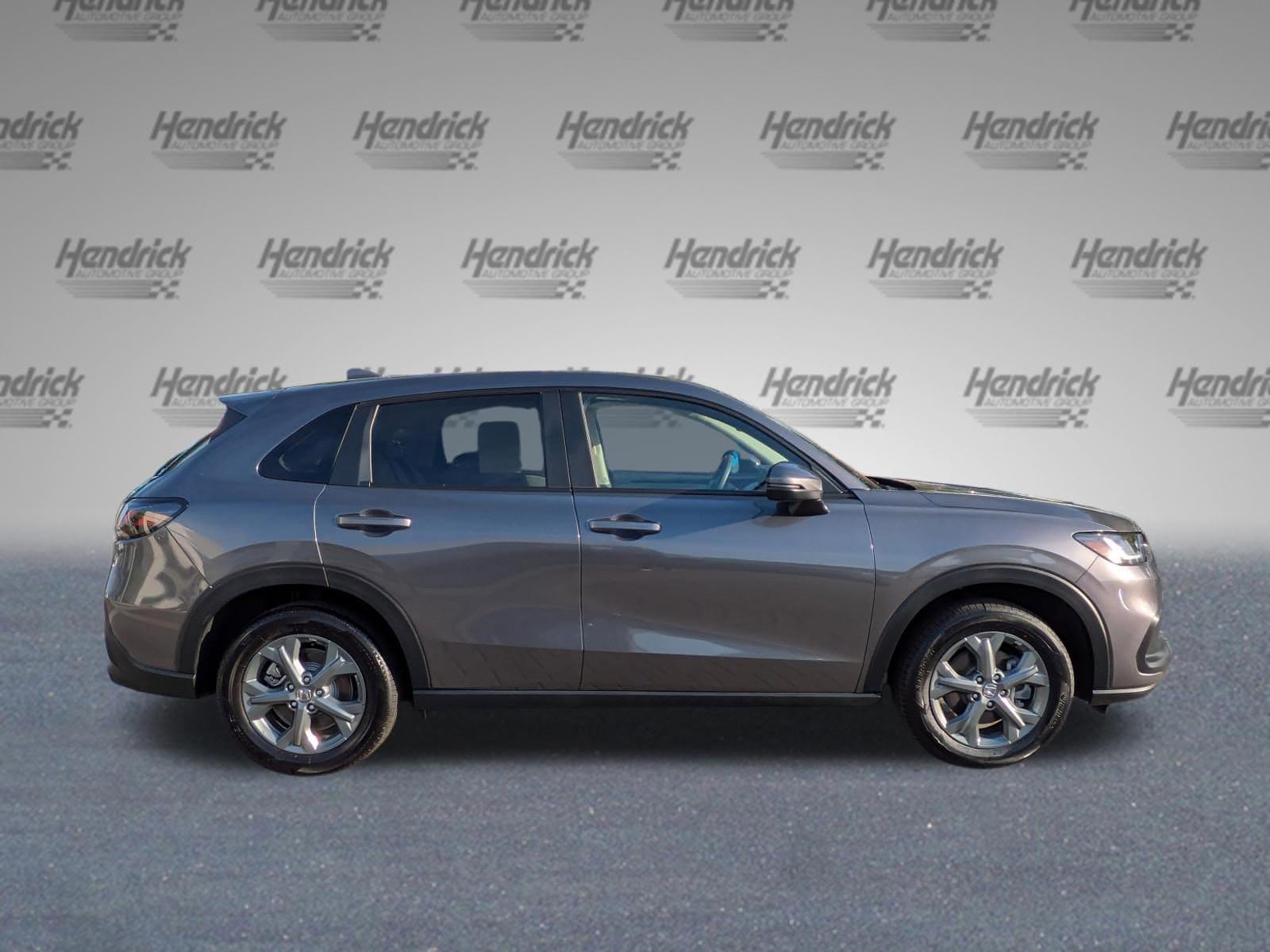 2026 Honda HR-V LX photo 2