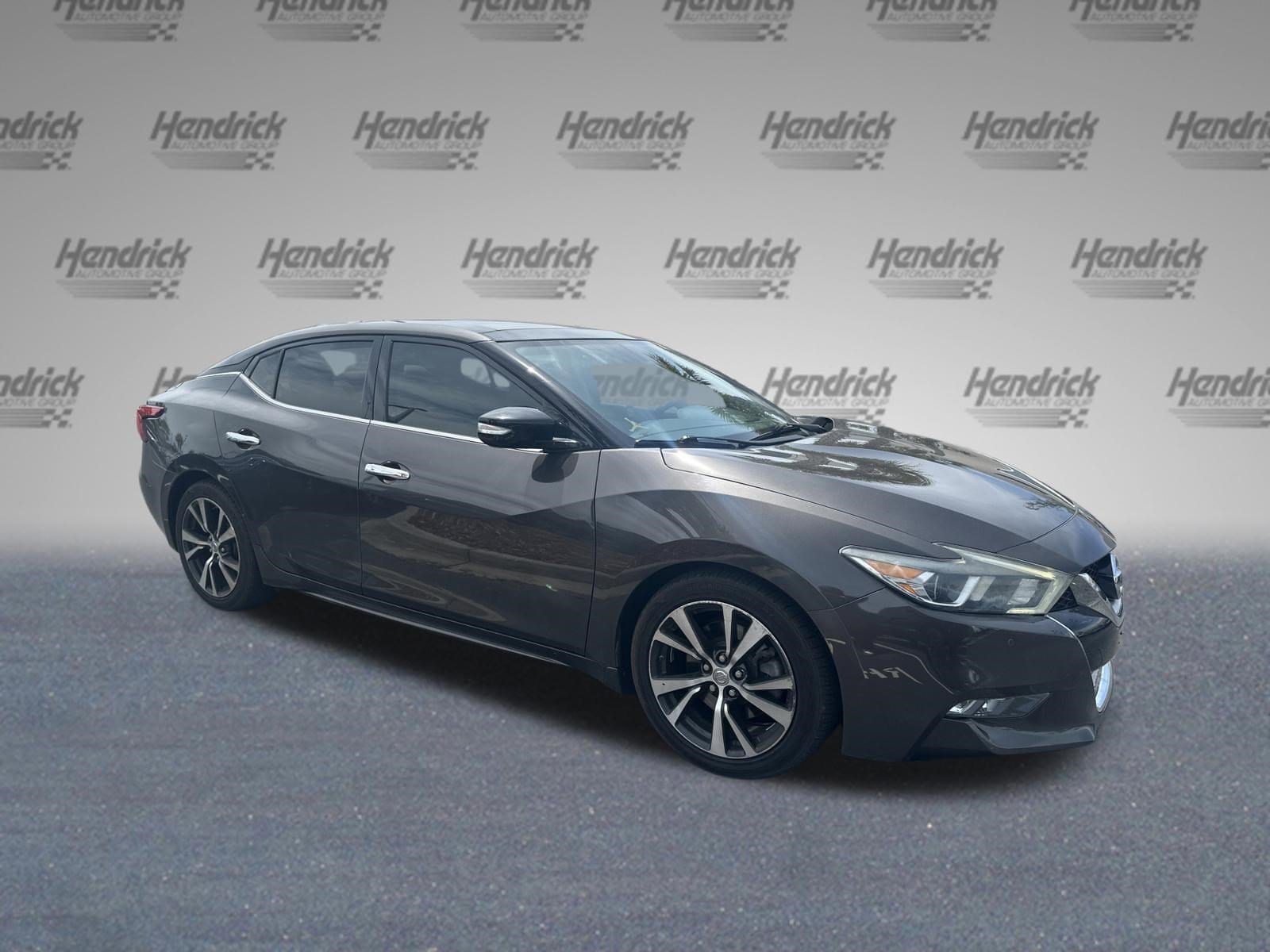 2017 Nissan Maxima SL photo 3