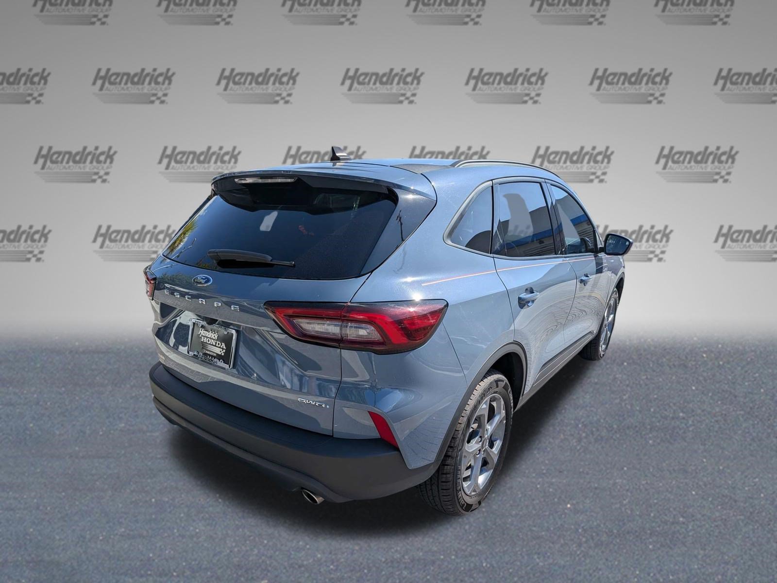 Used 2025 Ford Escape ST-Line Select SUV