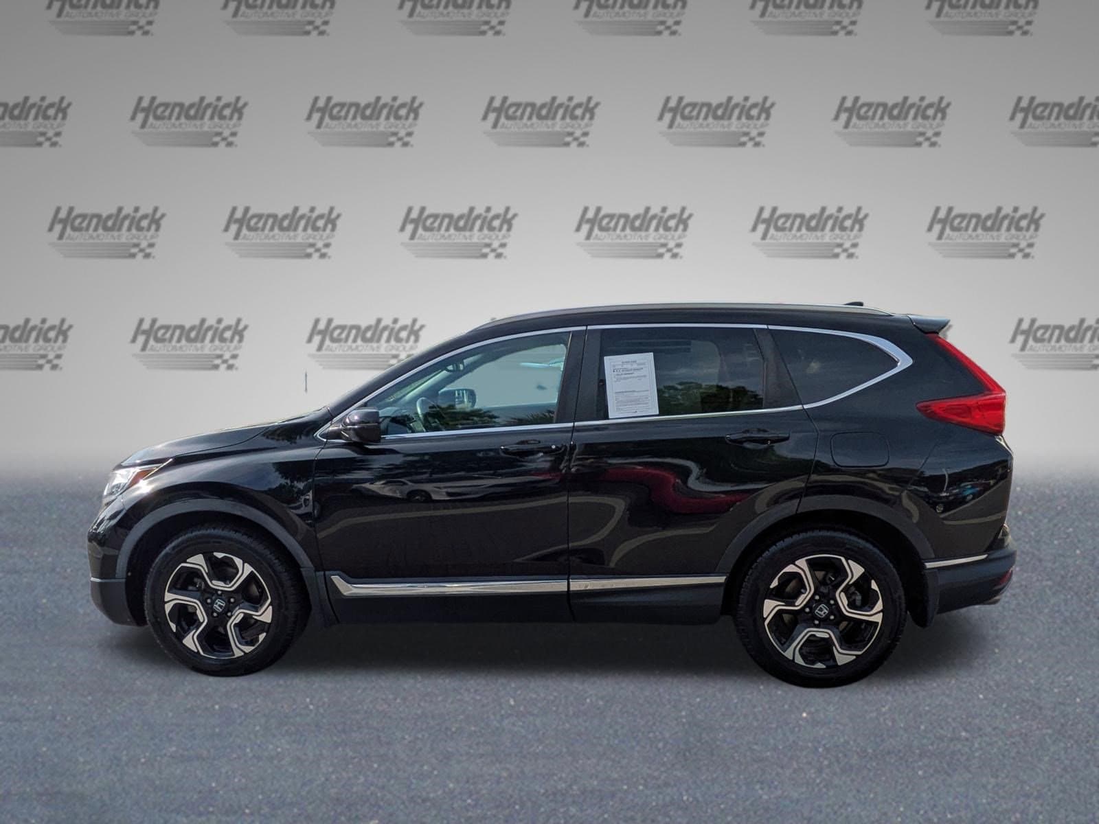 2018 Honda CR-V Touring photo 3