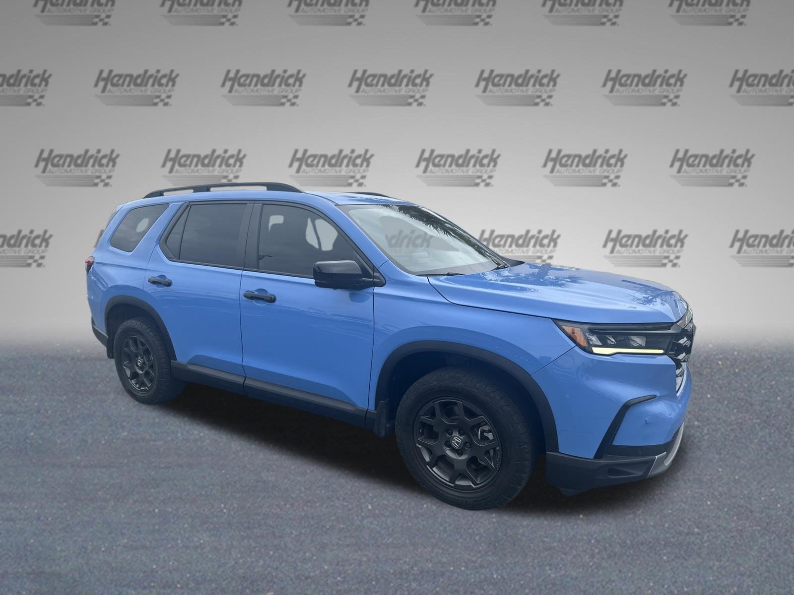 2025 Honda Pilot TrailSport photo 3