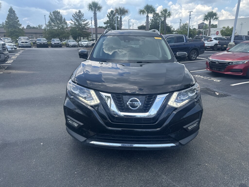 Used 2017 Nissan Rogue SL SUV