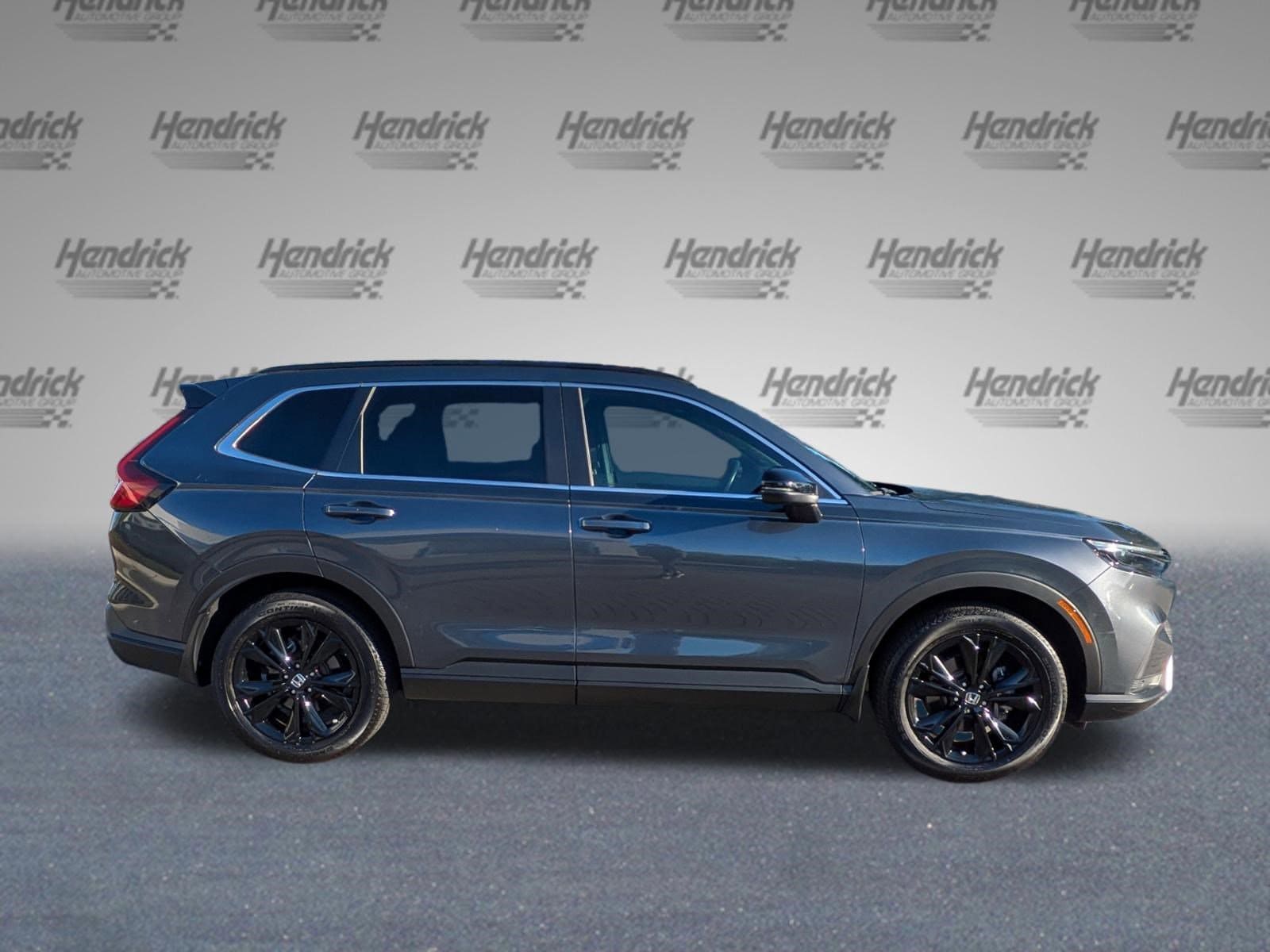 2024 Honda CR-V Hybrid Sport Touring photo 2