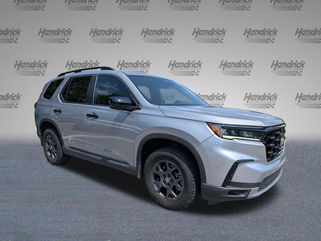 Certified 2025 Honda Pilot TrailSport SUV