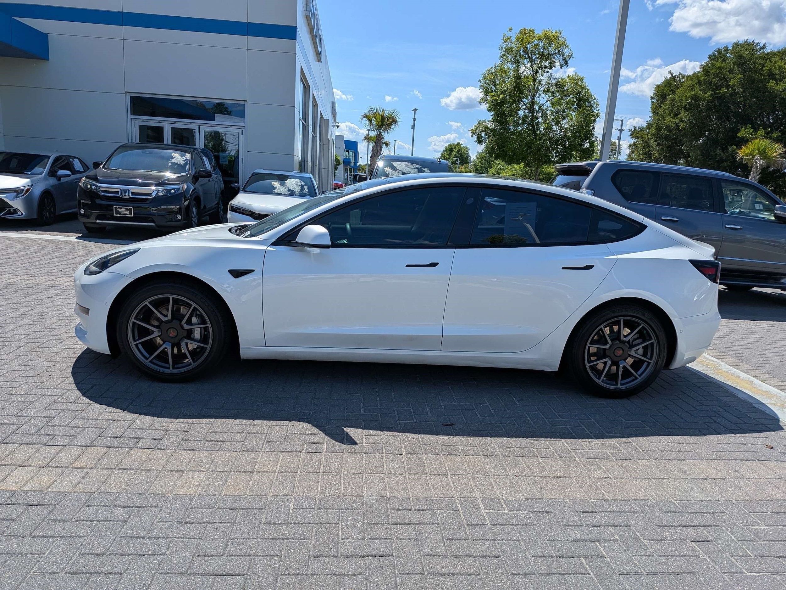 Tesla Model 3 Standard Range Plus