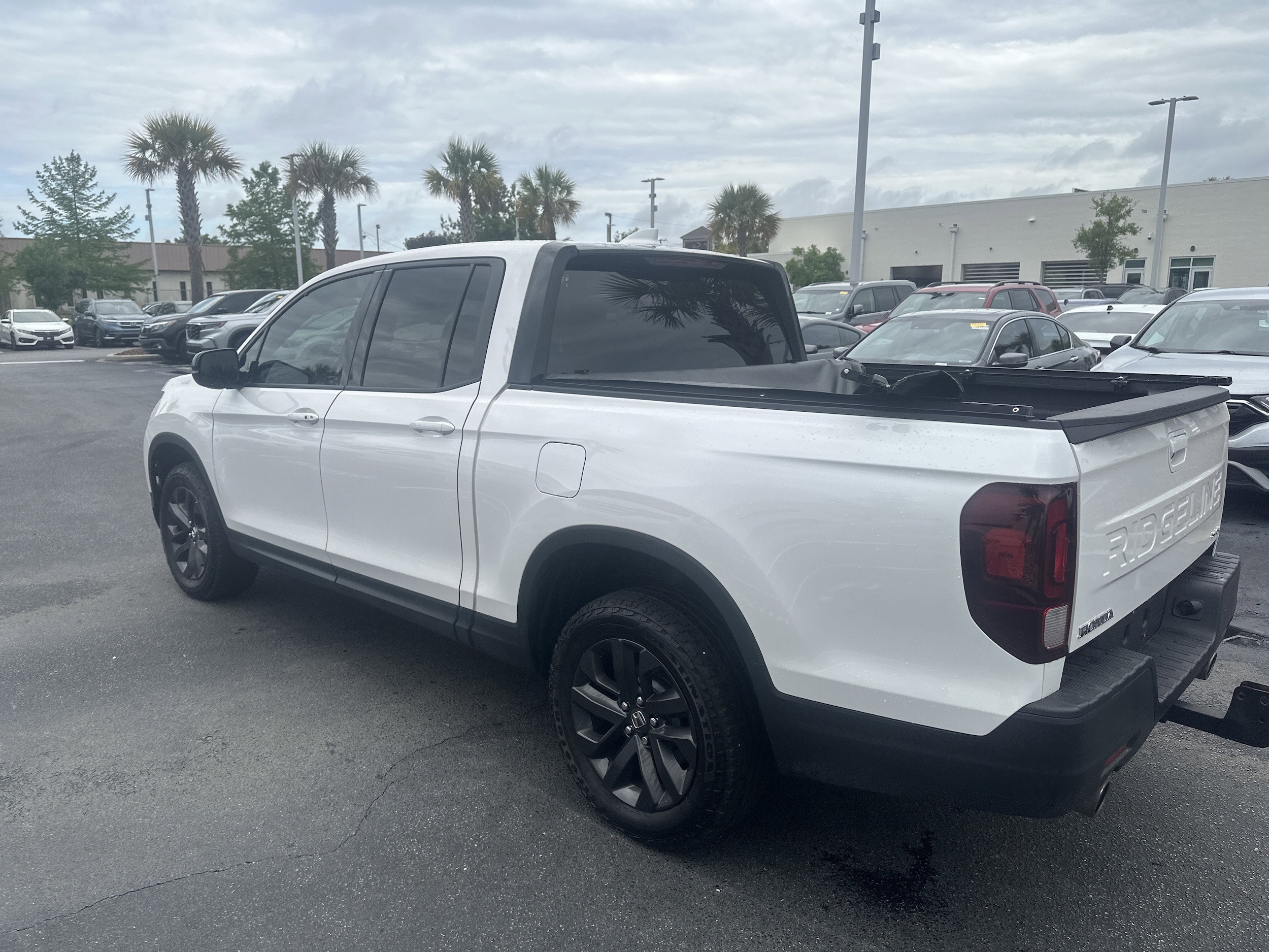 2025 Honda Ridgeline Sport photo 6