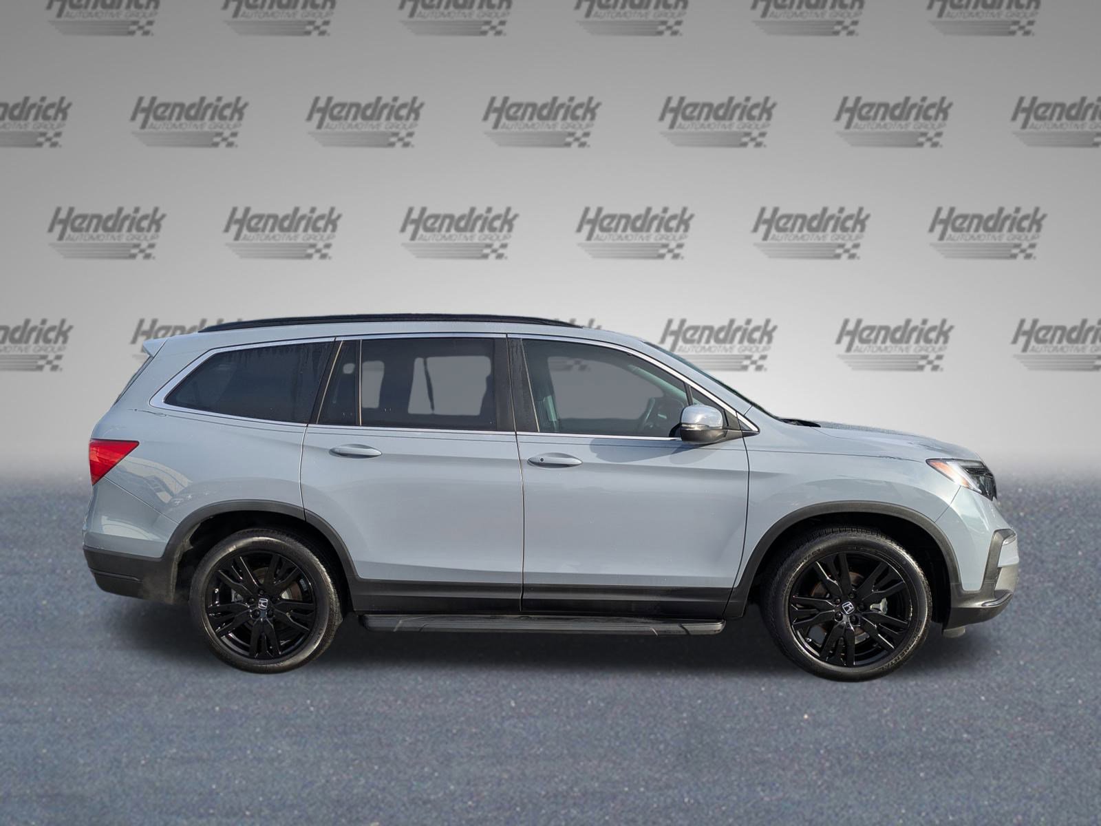 2022 Honda Pilot Special Edition photo 2