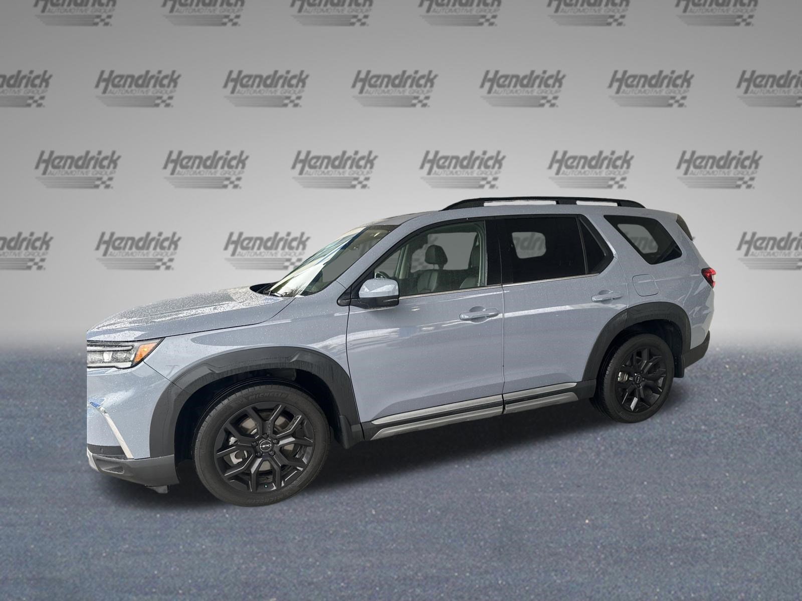 2025 Honda Pilot Touring photo 5
