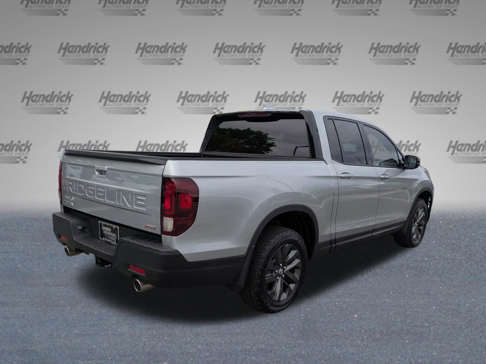 2025 Honda Ridgeline Sport photo 5