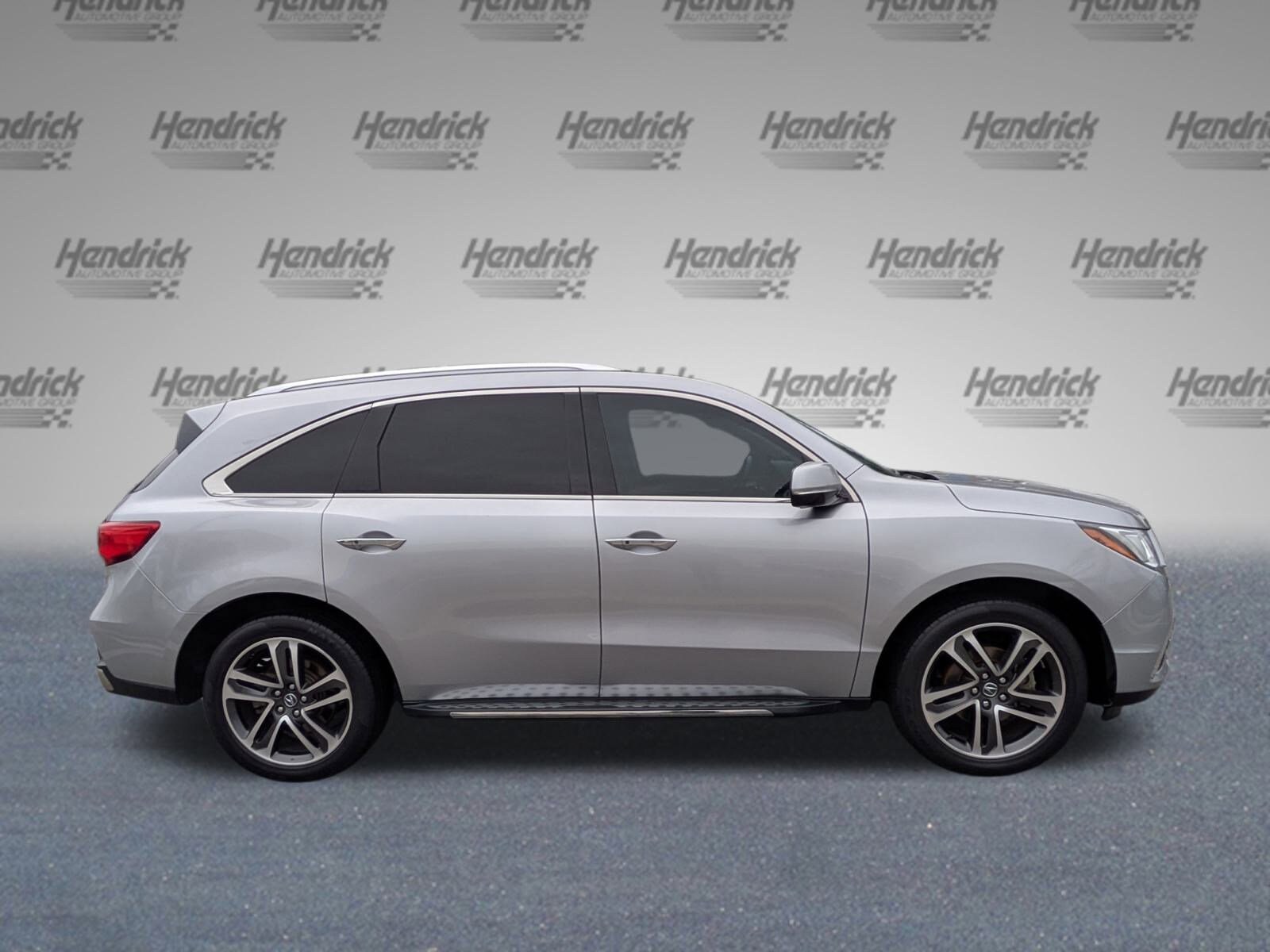 2017 Acura MDX SH-AWD Advance photo 2