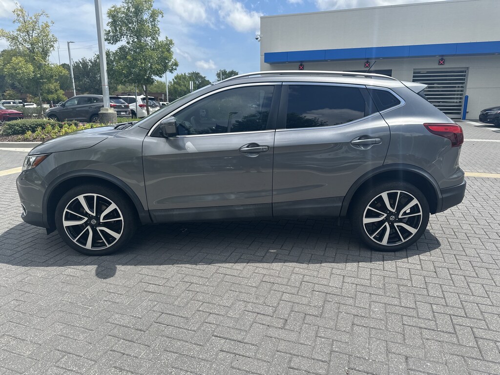 Used 2017 Nissan Rogue Sport SL SUV
