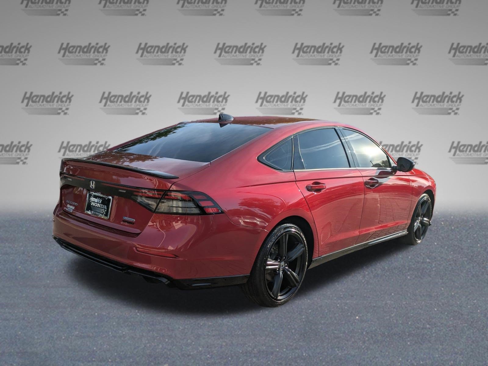 2024 Honda Accord Hybrid Sport-L photo 3