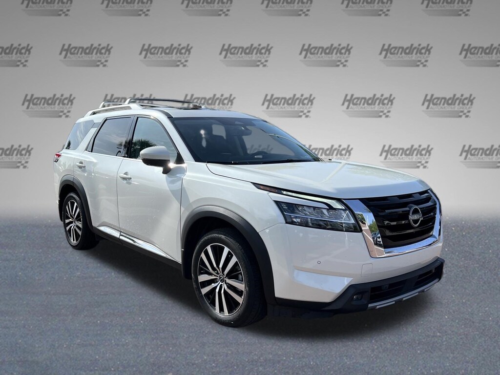 Used 2023 Nissan Pathfinder Platinum SUV