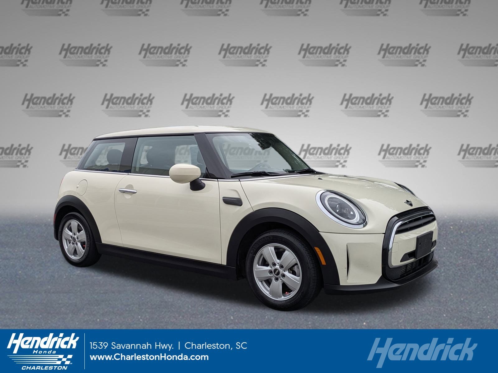2022 MINI Hardtop 2 Door Hatchback 