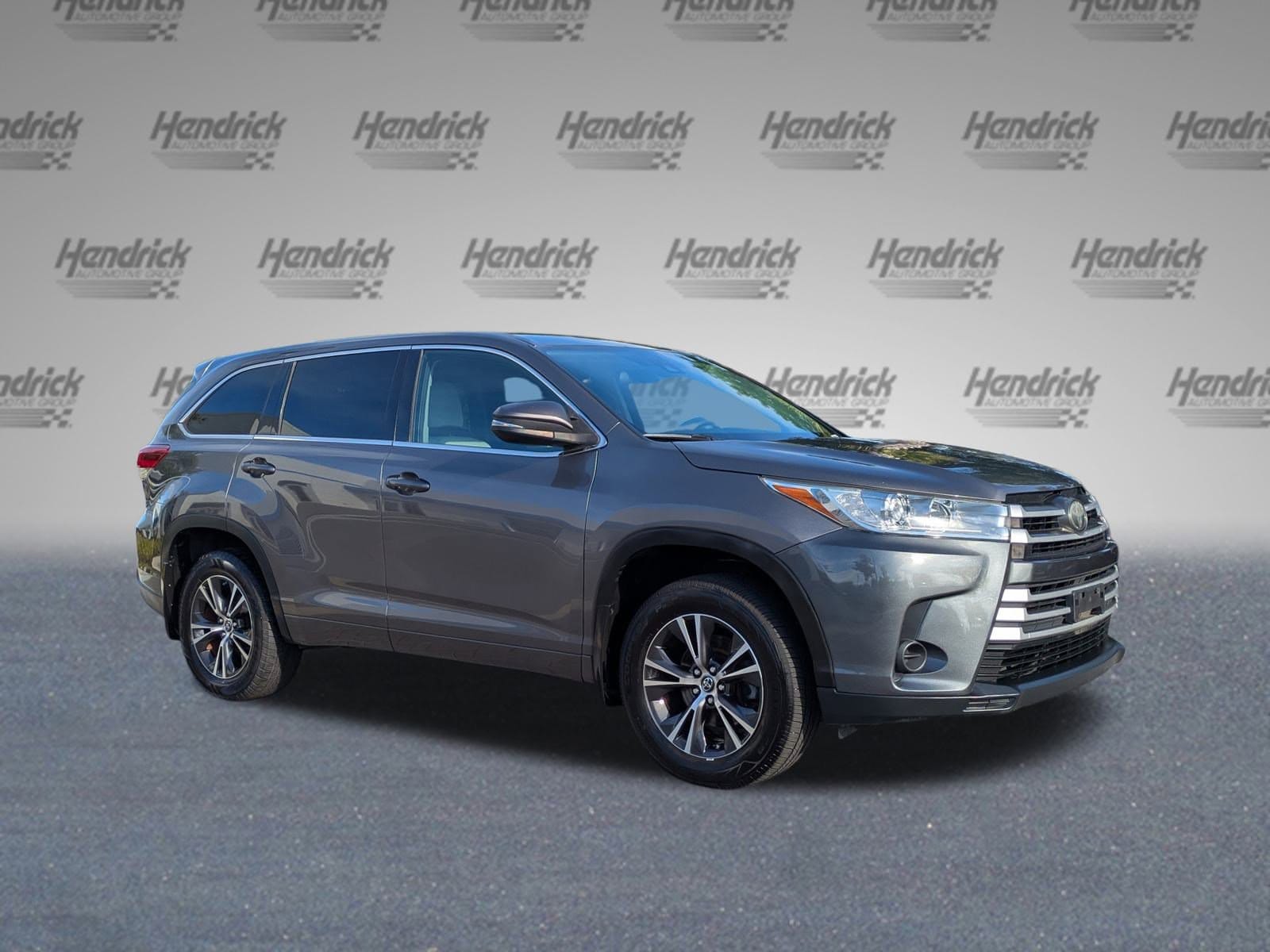 2017 Toyota Highlander LE