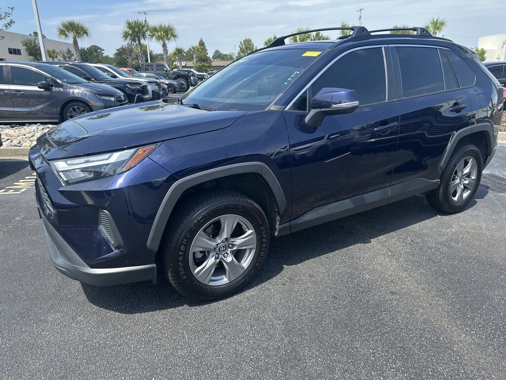 Used 2022 Toyota RAV4 XLE SUV